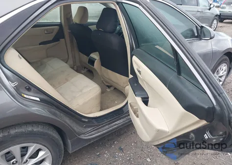 2015 Toyota Camry Le z USA, uszkodzony, nr VIN 4T4BF1FK4FR457631